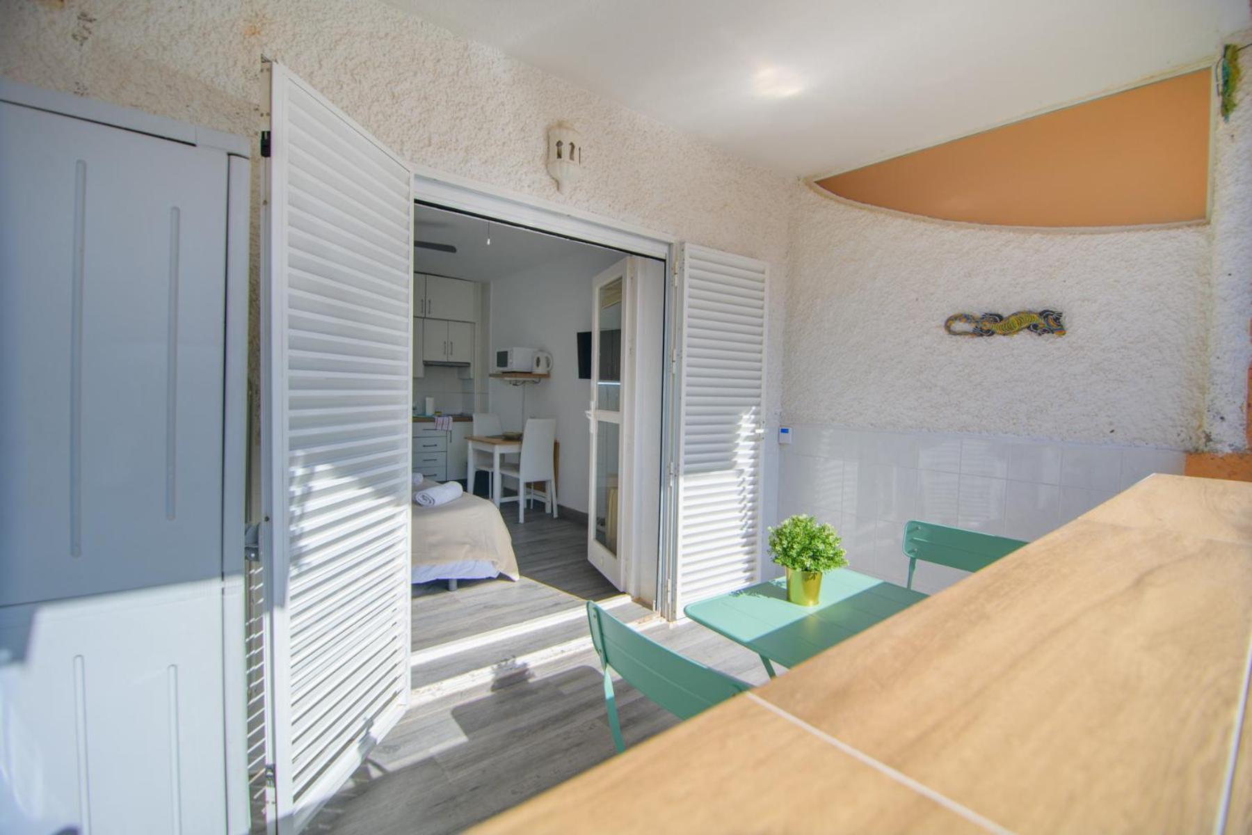 Natura Mediterranea Estudio Naturista Primera Linea Con Piscina Vera Exterior foto